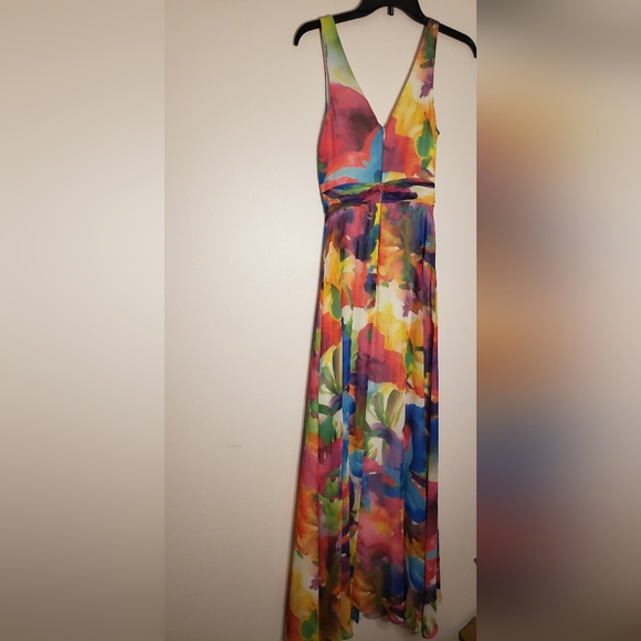 Liv Foster Womans Cutout O-Ring Special Occasion Evining Dress gown Multicolor - Picture 7 of 11